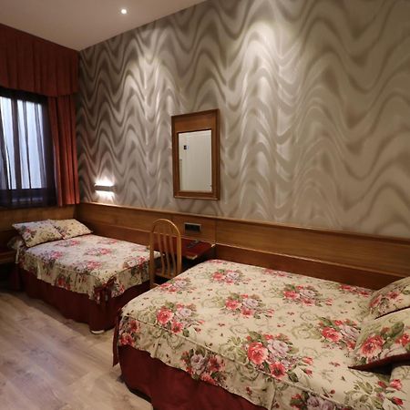 Hostal Hispano - Argentino Gran Via Madrid Kültér fotó