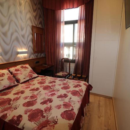 Hostal Hispano - Argentino Gran Via Madrid Kültér fotó