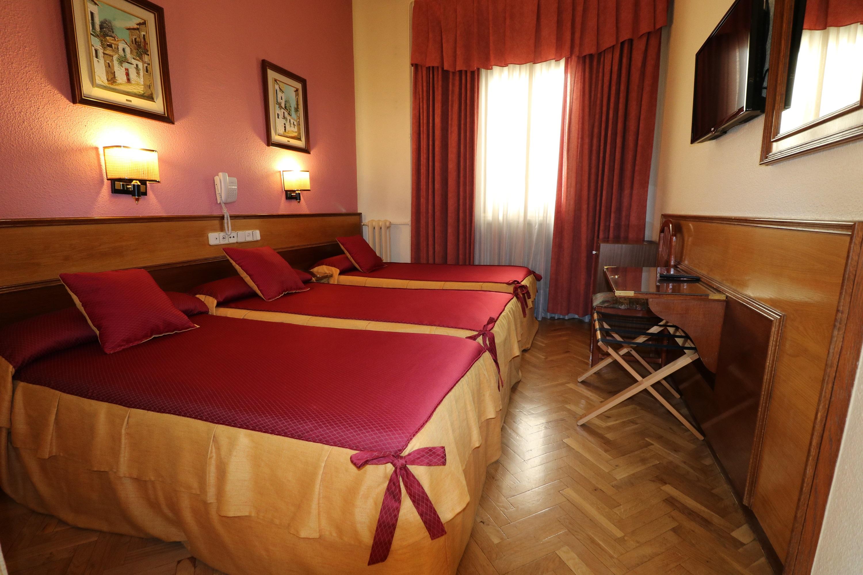 Hostal Hispano - Argentino Gran Via Madrid Kültér fotó