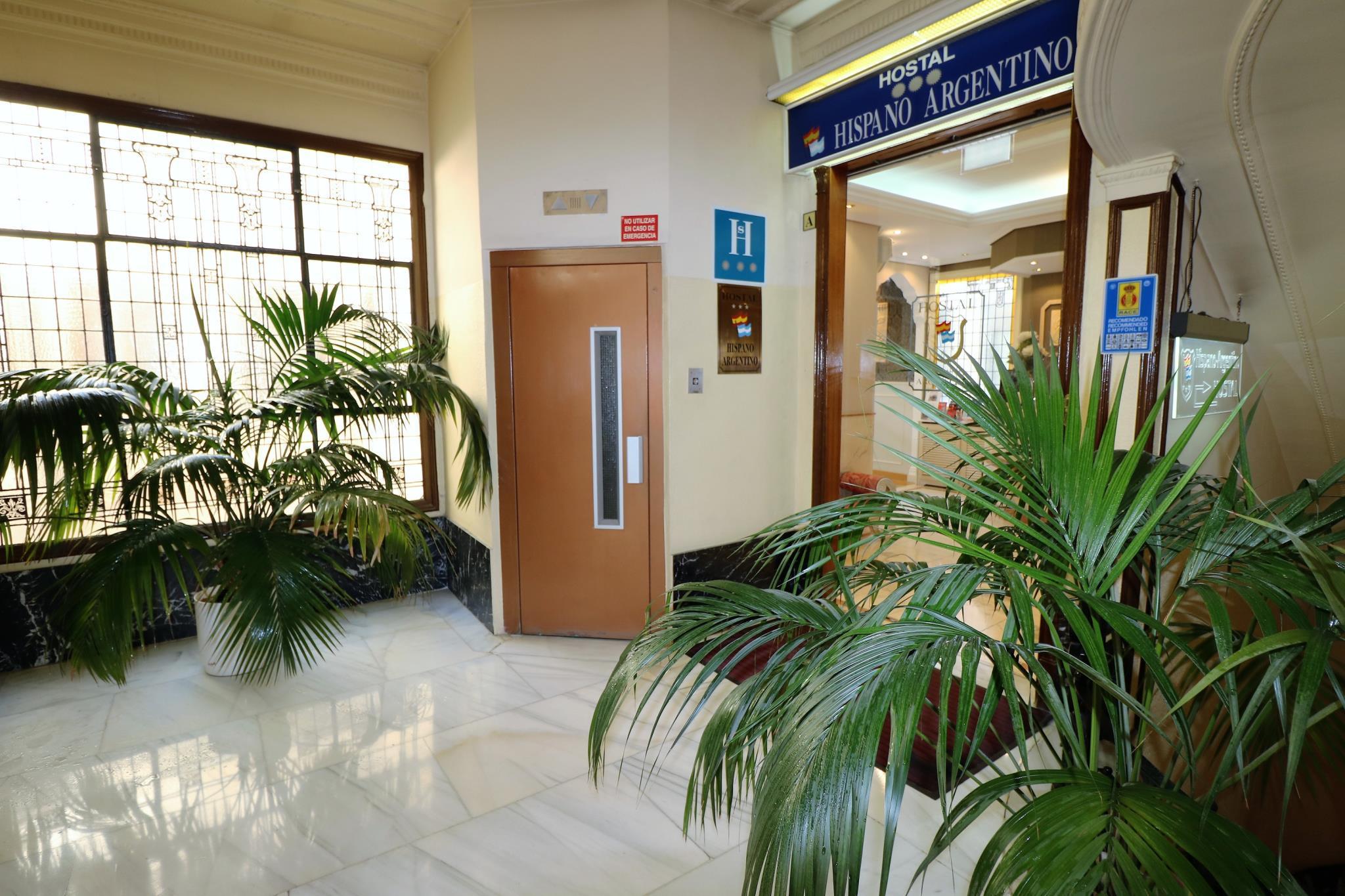 Hostal Hispano - Argentino Gran Via Madrid Kültér fotó
